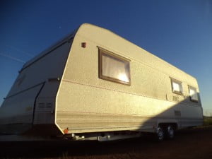 caravana de ocasion en Sevilla de 2 ejes, DEFLETS EXCLUSIVE. -- VENDIDA.-- caravanas baratas