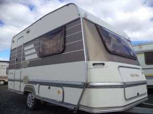 Caravana de alemana de segunda mano ERIBA NOVA caravanas de ocasión ERIBA EXT. 1