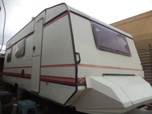 Caravana usada alemana de 3 ambientes marca Tabert - para dejar fija. caravanas de ocasión EXT. 1 TABET 3 AMB.