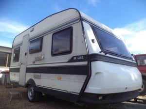 Caravana barata y sin documentación Hobby, está en Sevilla. - RESERVADA. caravanas de ocasión EXT. 1
