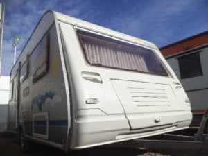 ¡¡Ofertón del mes!! Caravana Seminueva del AÑO 2007 ROLLER QUEEN en Sevilla caravanas de ocasión EXT.1 QUEEN 6900 EU.