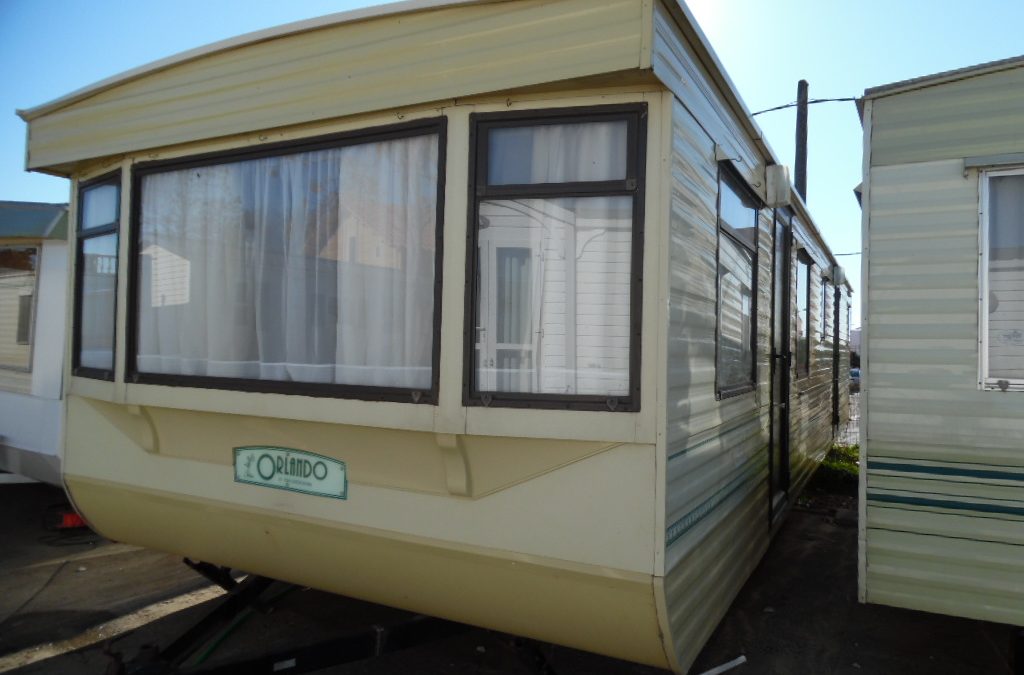 Casas movil prefabicada Sevilla marca Atlas de 10,5×3 metros.